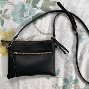 NWOT black purse 🌟🌟